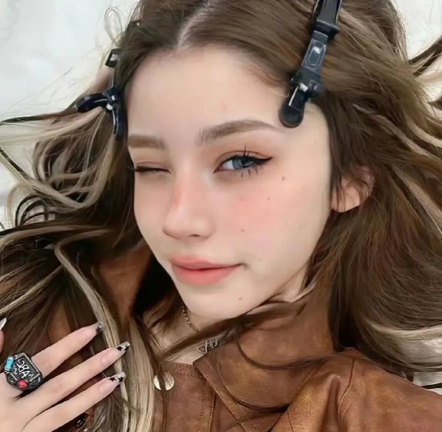 渺小而坚韧